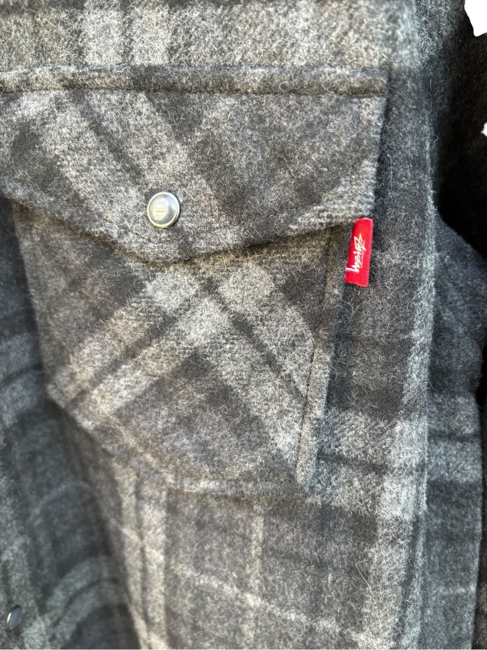 Stussy Men's Wool Blend Gray Plaid Button-Up Shirt Jacket - Picture 5 of 11